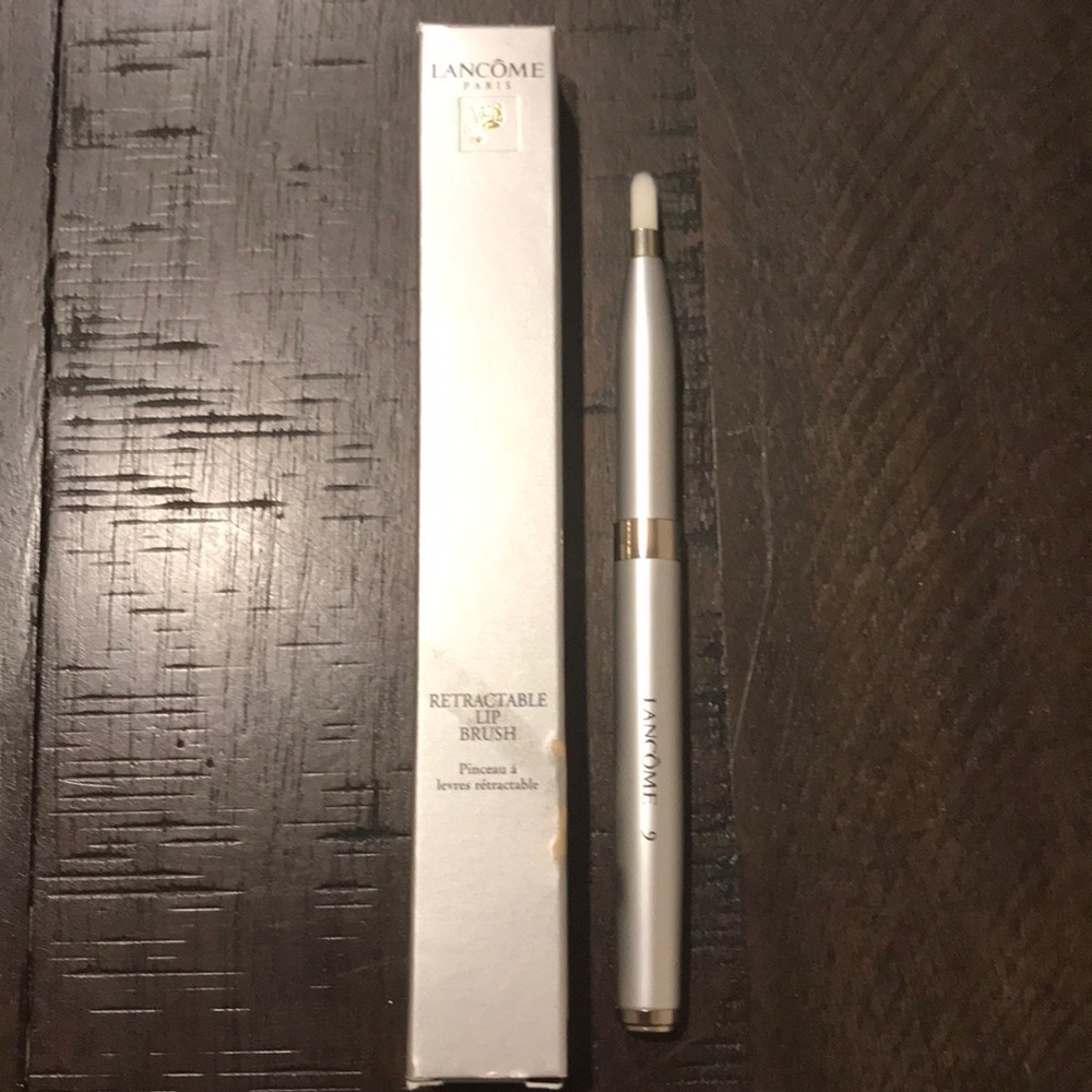 Lancôme Retractable Lip Brush